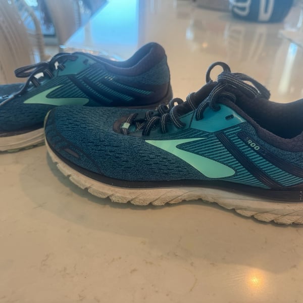 Brooks Adrenaline GTS 18 Running Shoes Blue Teal