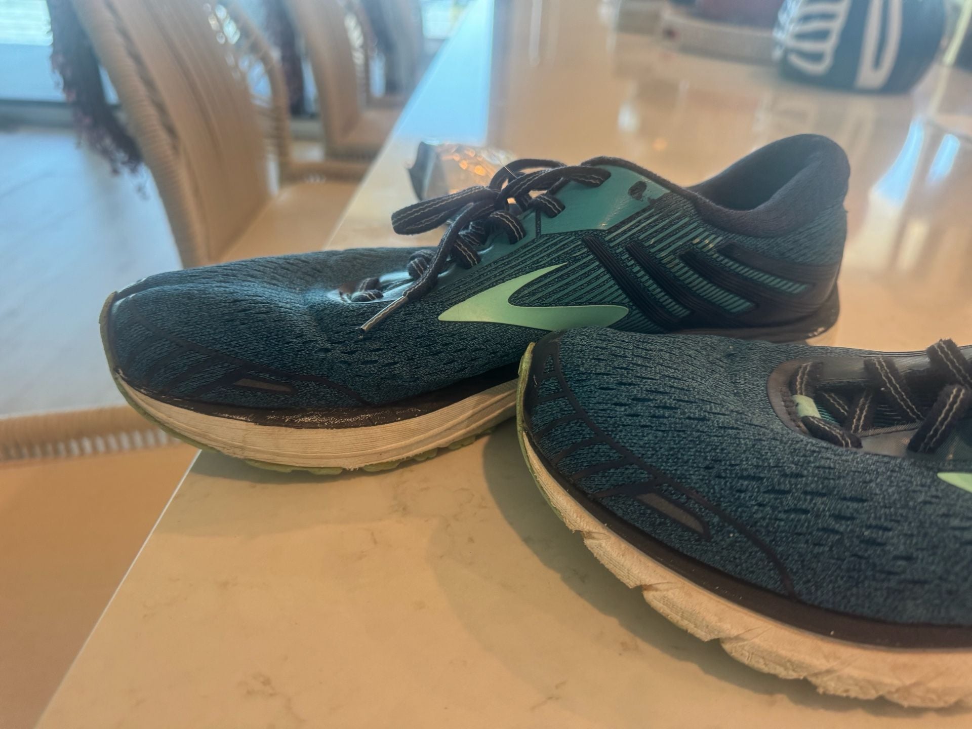 Brooks Adrenaline GTS 18 Running Shoes Blue Teal 3