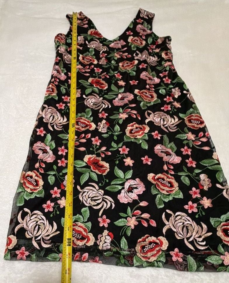 Donna Ricco New York Black Floral Embroidered Sleeveless V-Neck Midi Dress 8