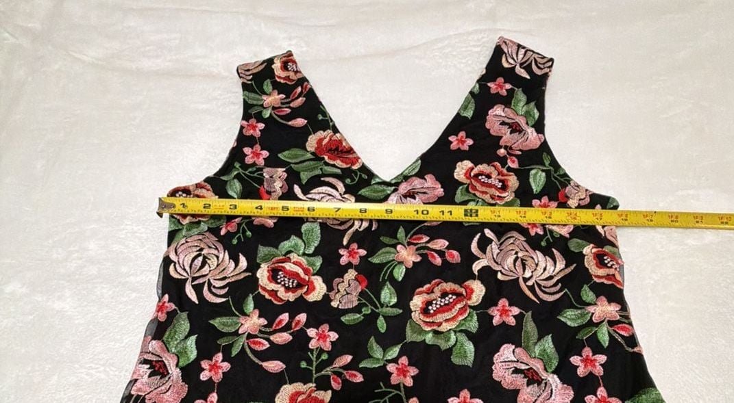 Donna Ricco New York Black Floral Embroidered Sleeveless V-Neck Midi Dress 10