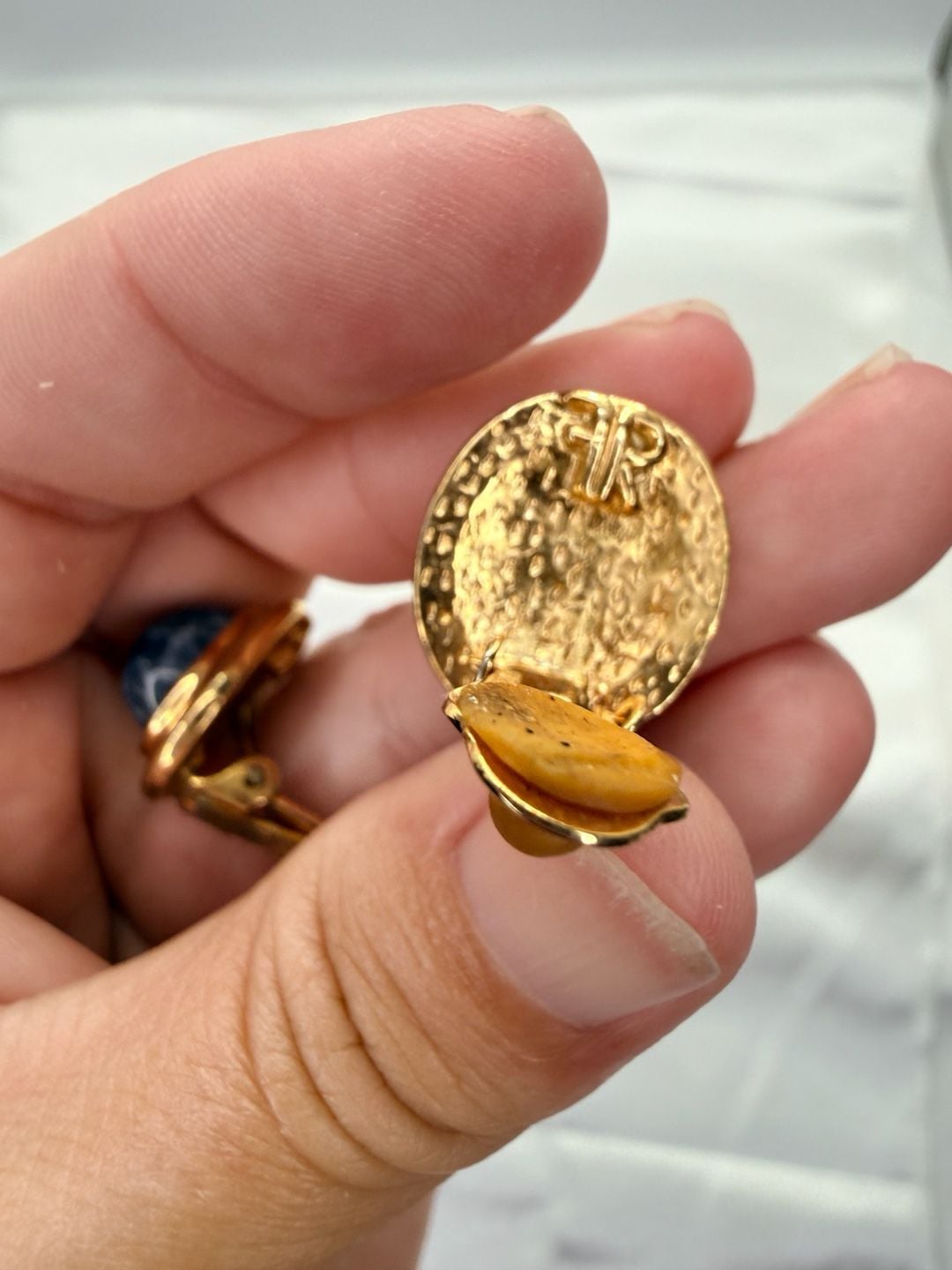 Francesca Romana Clip-On Earrings Blue Cabochon Gold Tone 7
