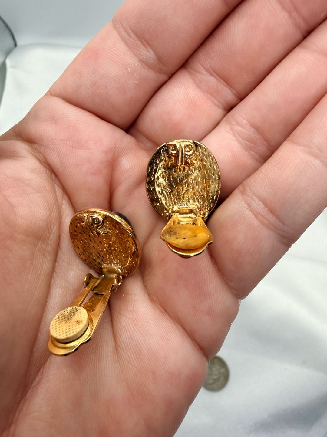Francesca Romana Clip-On Earrings Blue Cabochon Gold Tone 8