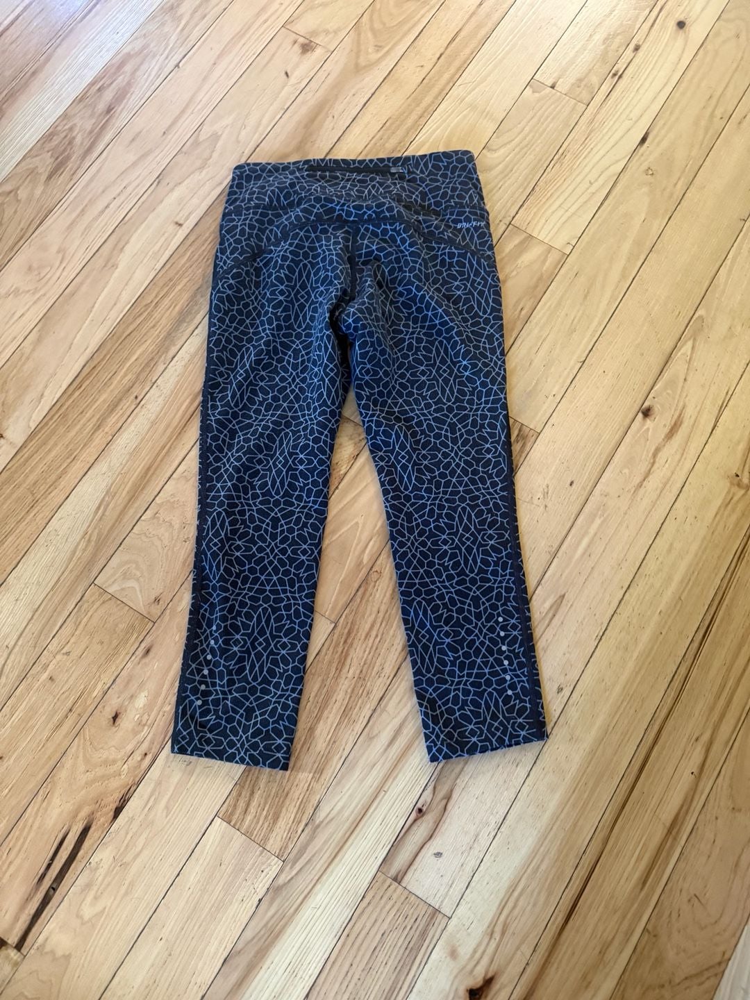 Nike Starglass Epic Run Crop Size XS Black Blue Patterned Running Tights 3