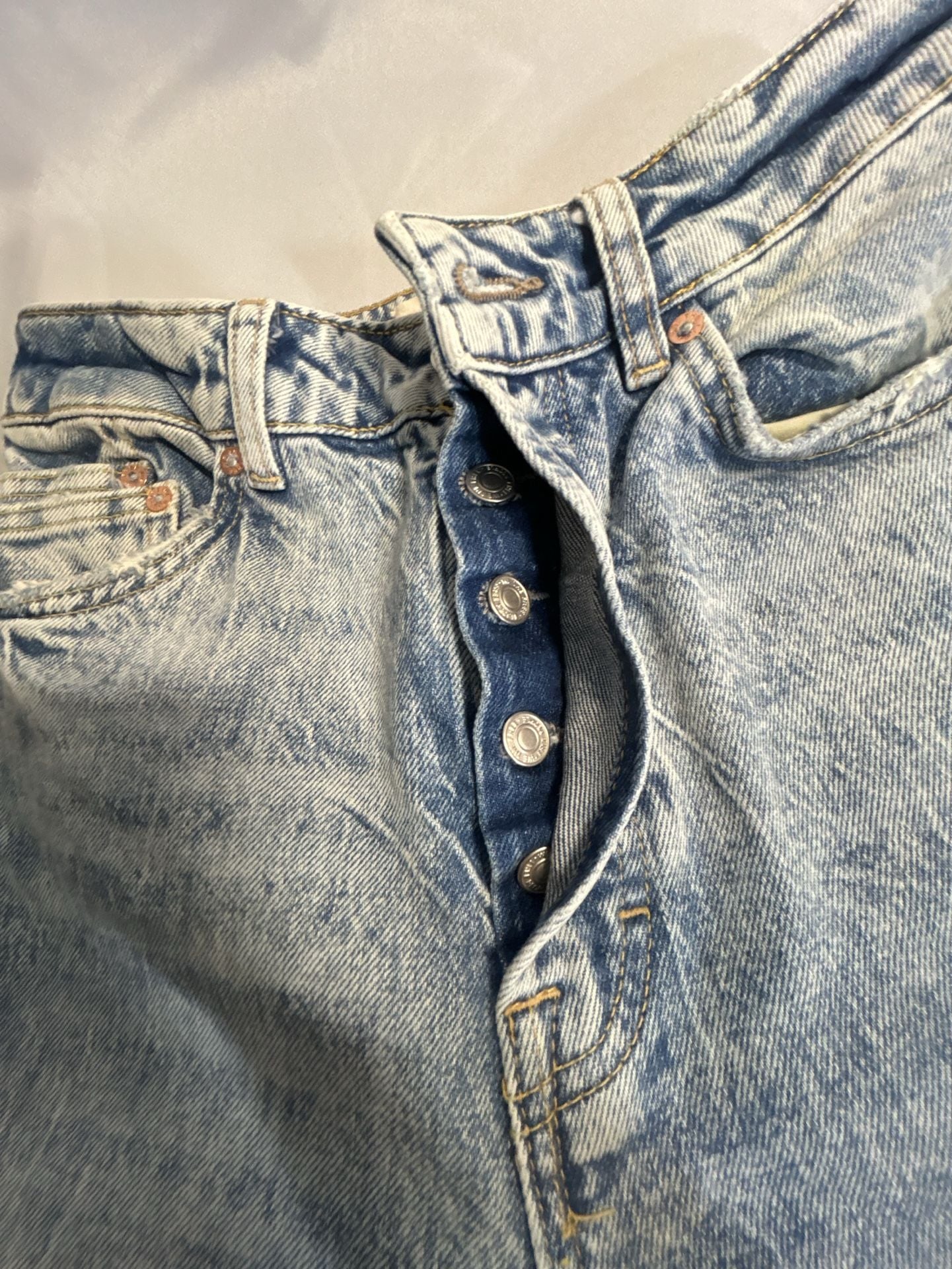 We The Free Jeans Size 26 Acid Wash Denim (319)
4
