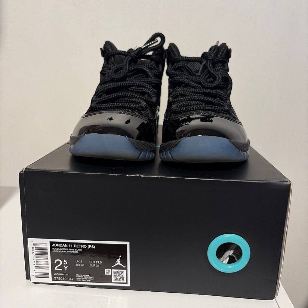 Nike Air Jordan 11 Retro Gamma Blue Sneakers 4