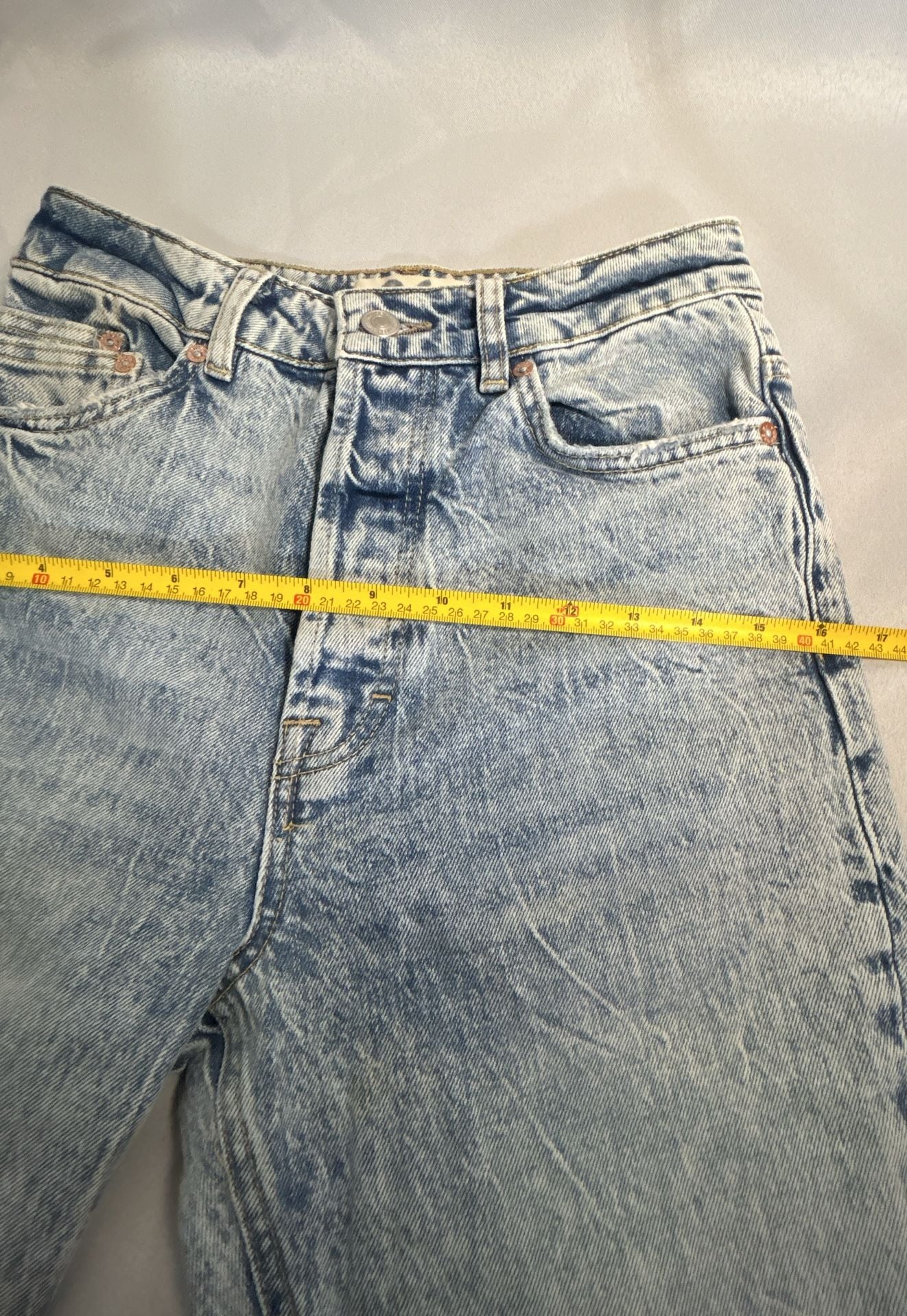 We The Free Jeans Size 26 Acid Wash Denim (319)
6