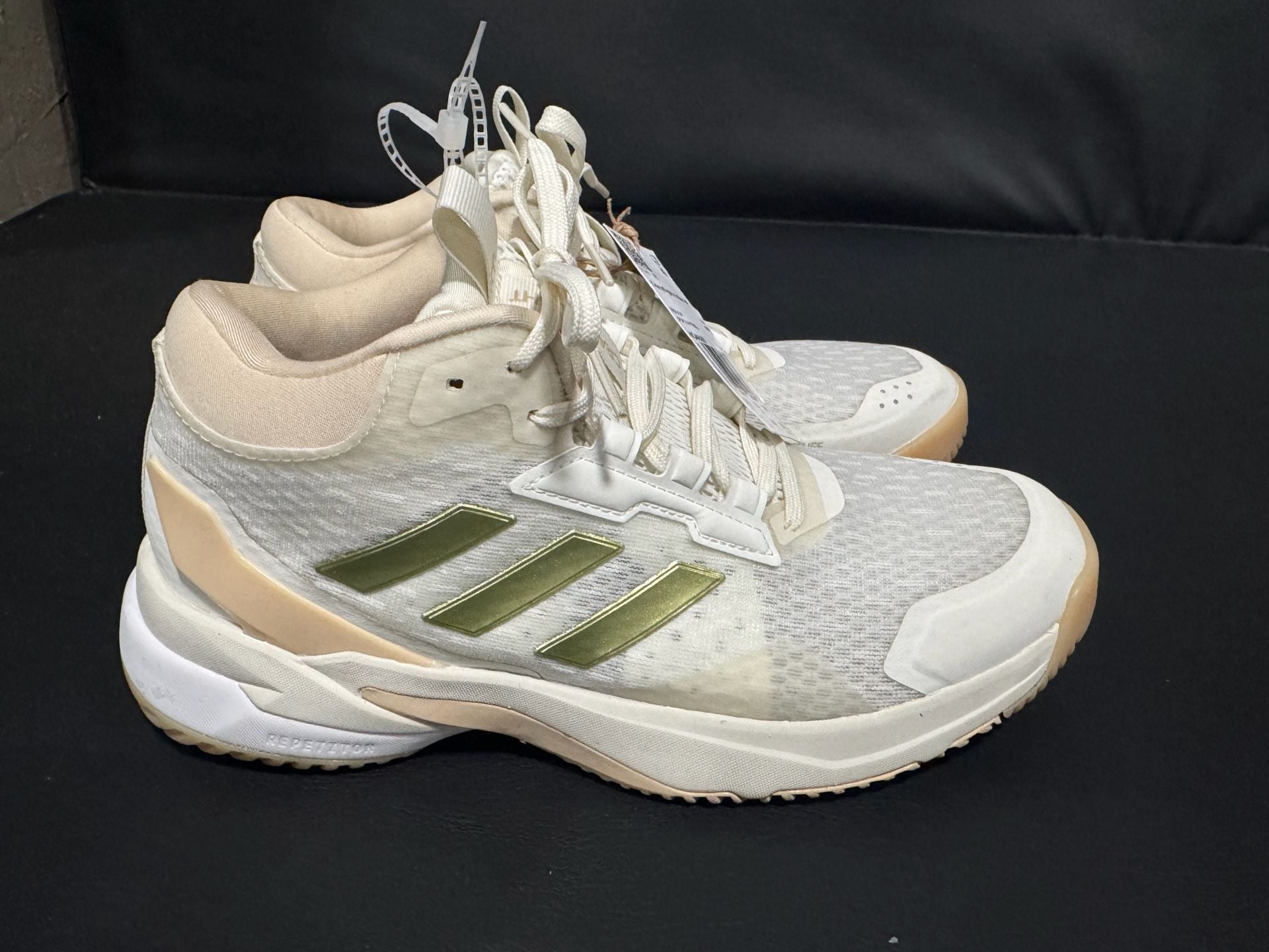 Adidas Crazyflight 6 Mid W Women’s Size 7 Off White Gold Metallic NEW 10