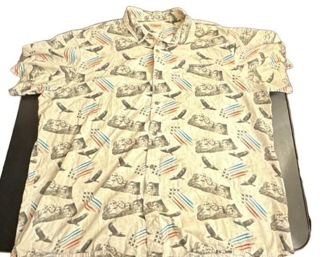 RedHead Short Sleeve Button Up Shirt Size 3XL Patriotic Print 2