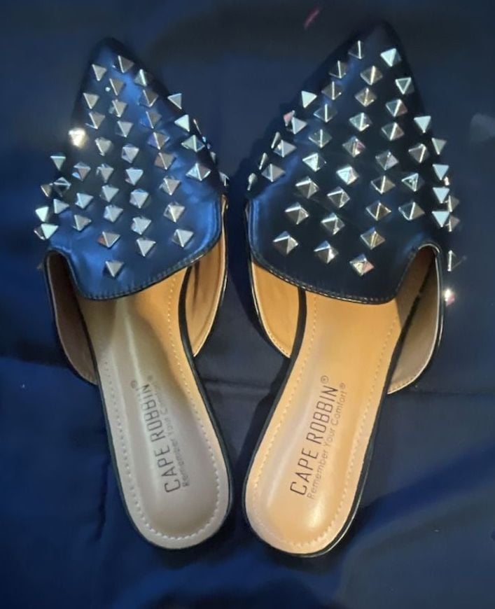 Cape Robbin Enny Mules Size 7.5 Black Studded Pointed Toe Slide Sandals 3