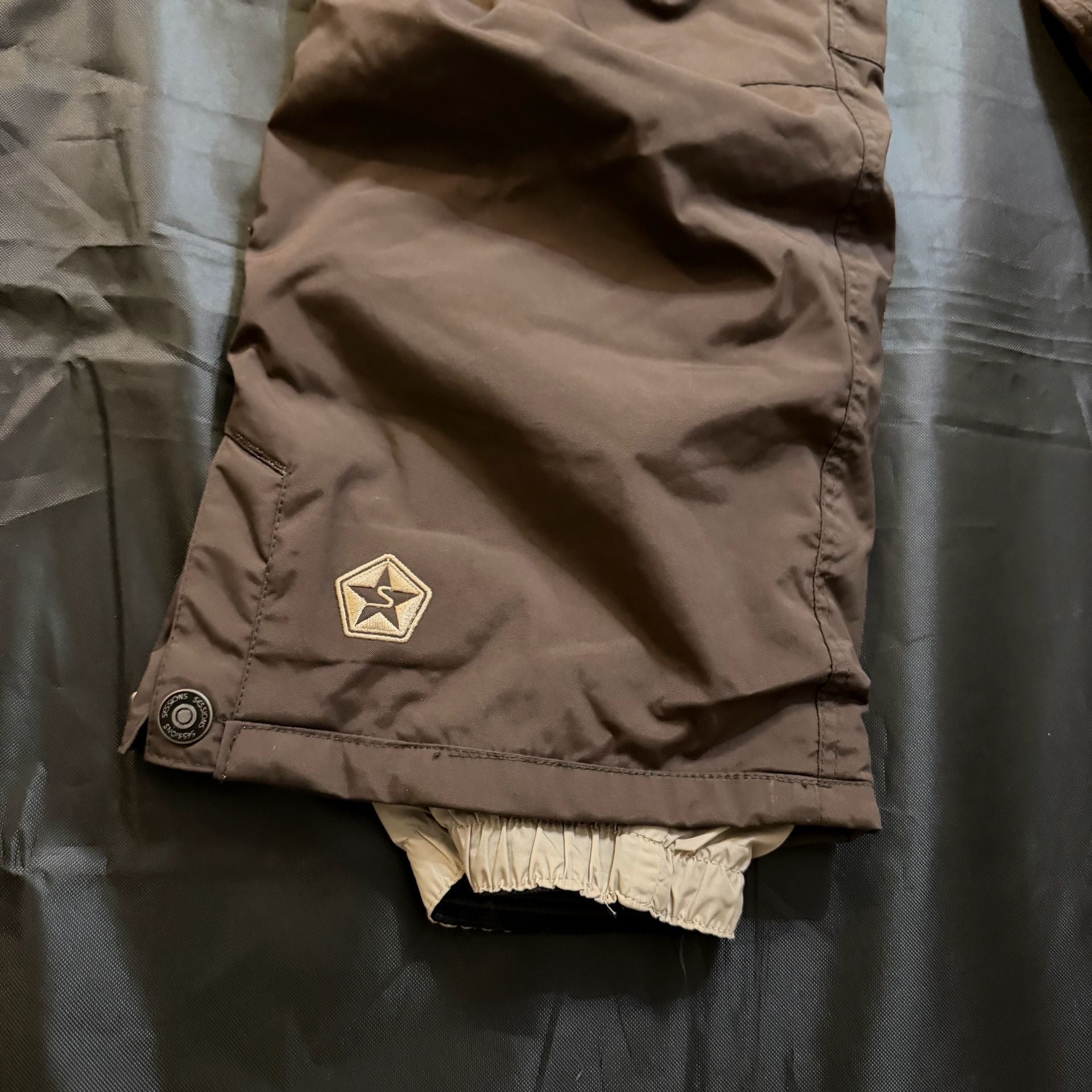 Sessions Kids Snowboard Ski Pants Brown Size L Waterproof Cargo 3