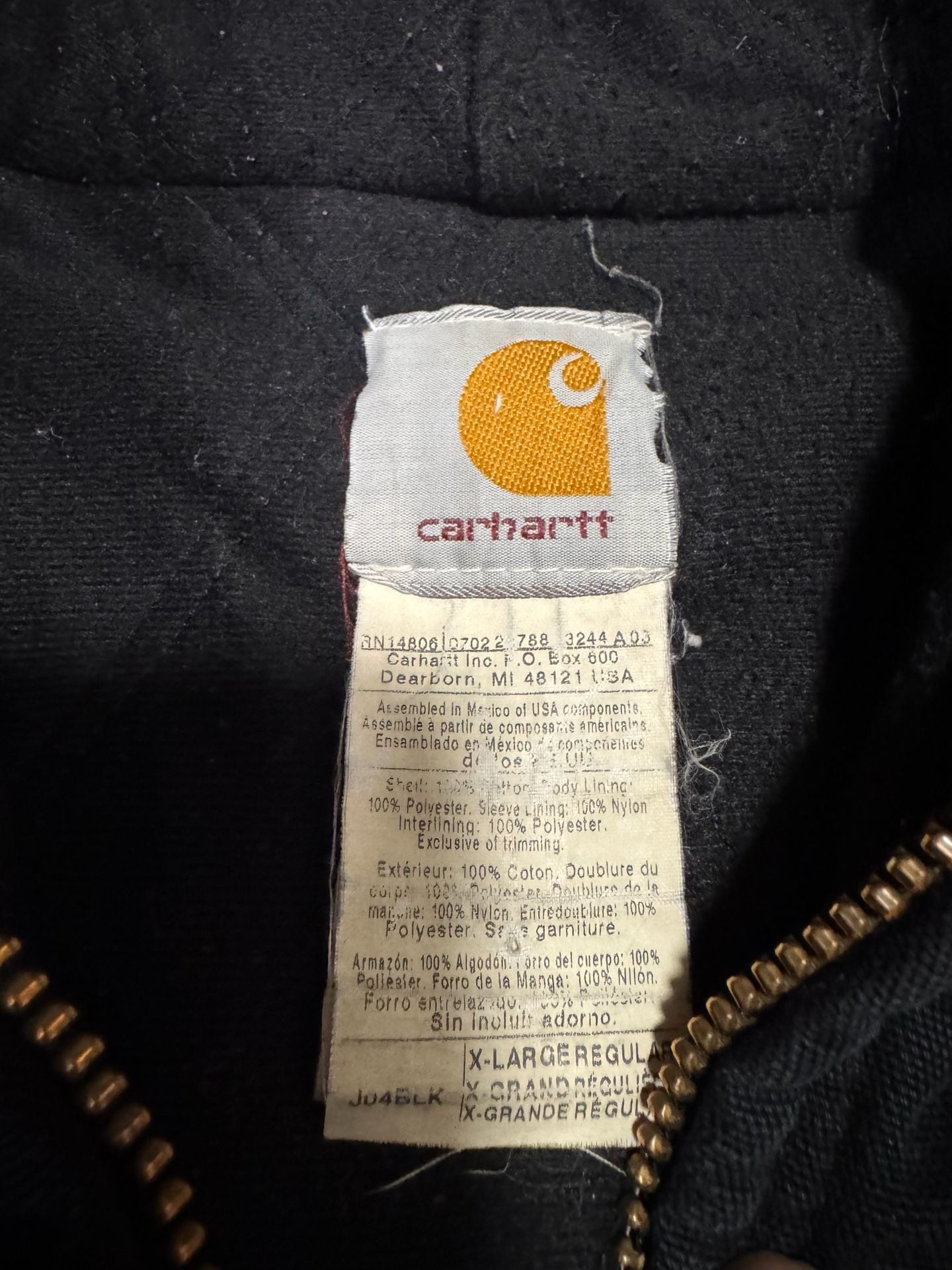Vintage 2002 Carhartt JO4 Active Jacket Faded Black XL
6