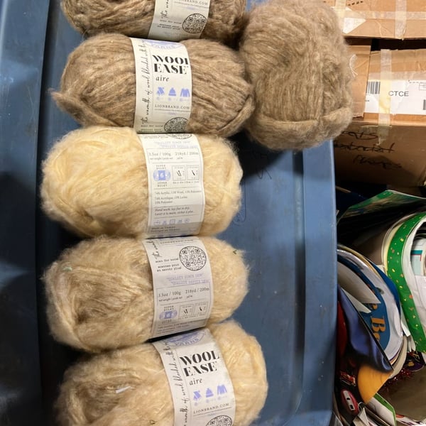 Lion Brand Wool-Ease Aire Yarn 5-Pack