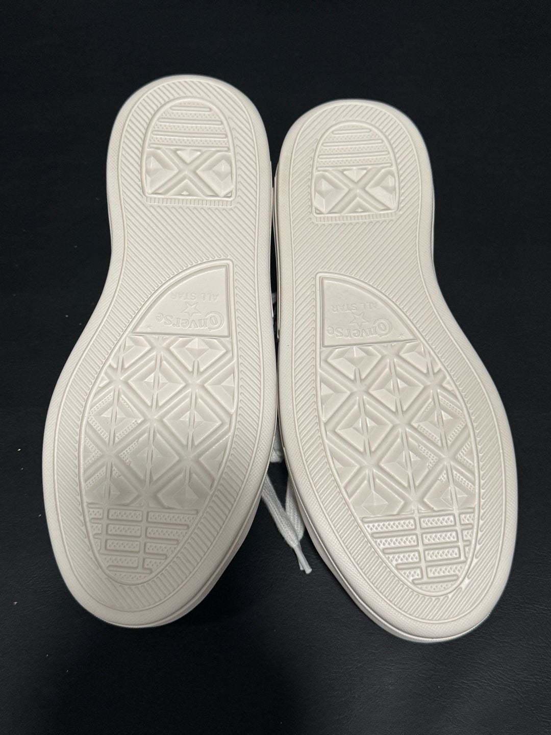 Converse Chuck Taylor All Star Cruise Egret White Sneakers 8.5 9