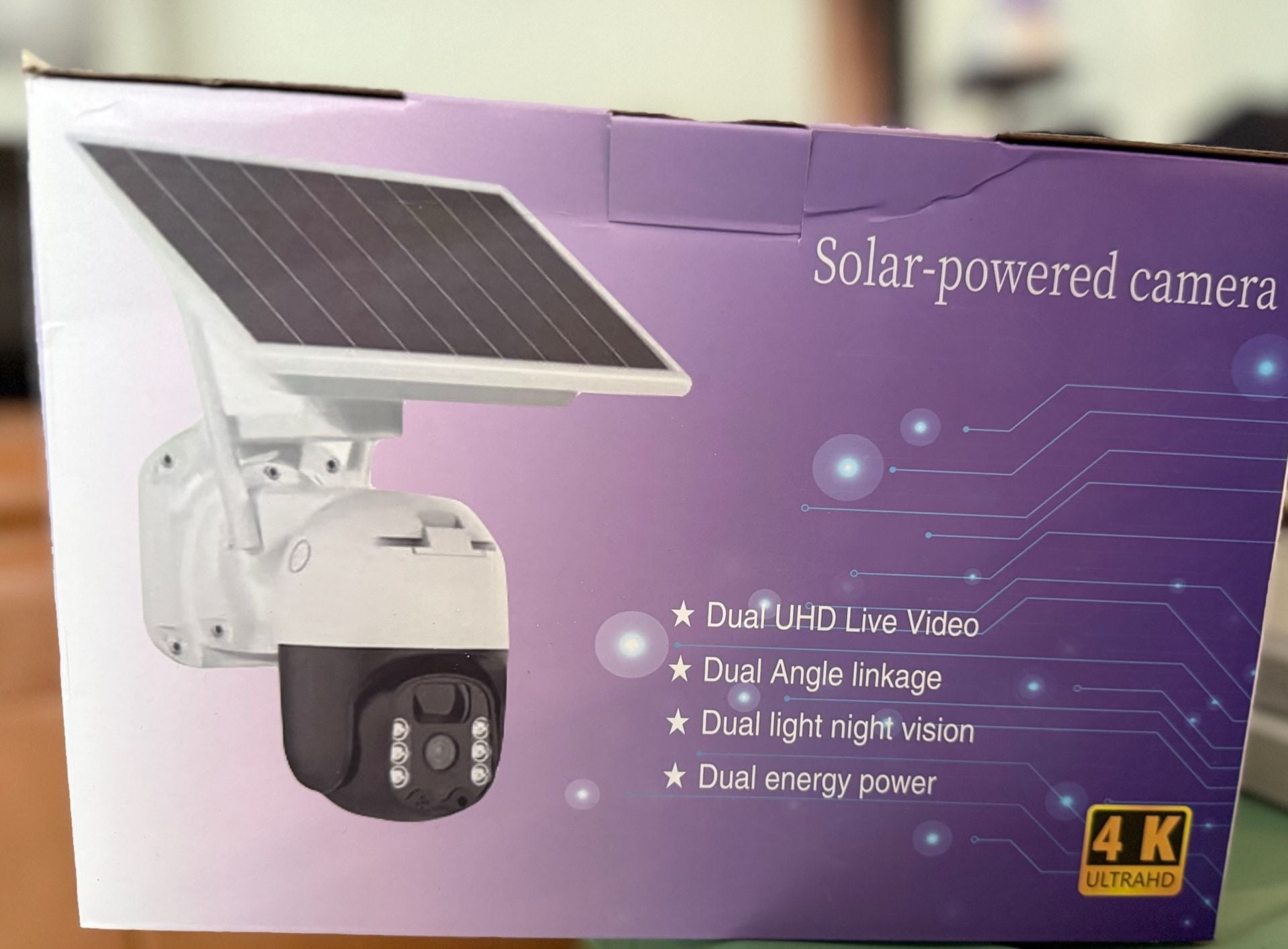Solar powered 4K HD PTZ security camer 3
