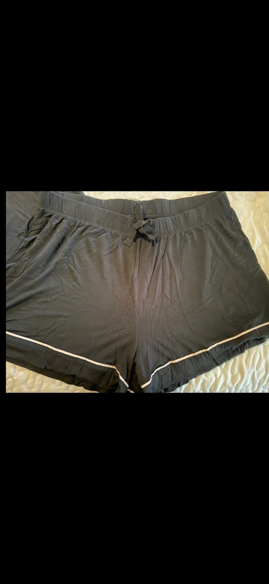 Victoria's Secret Pajama Set Size M Black 2