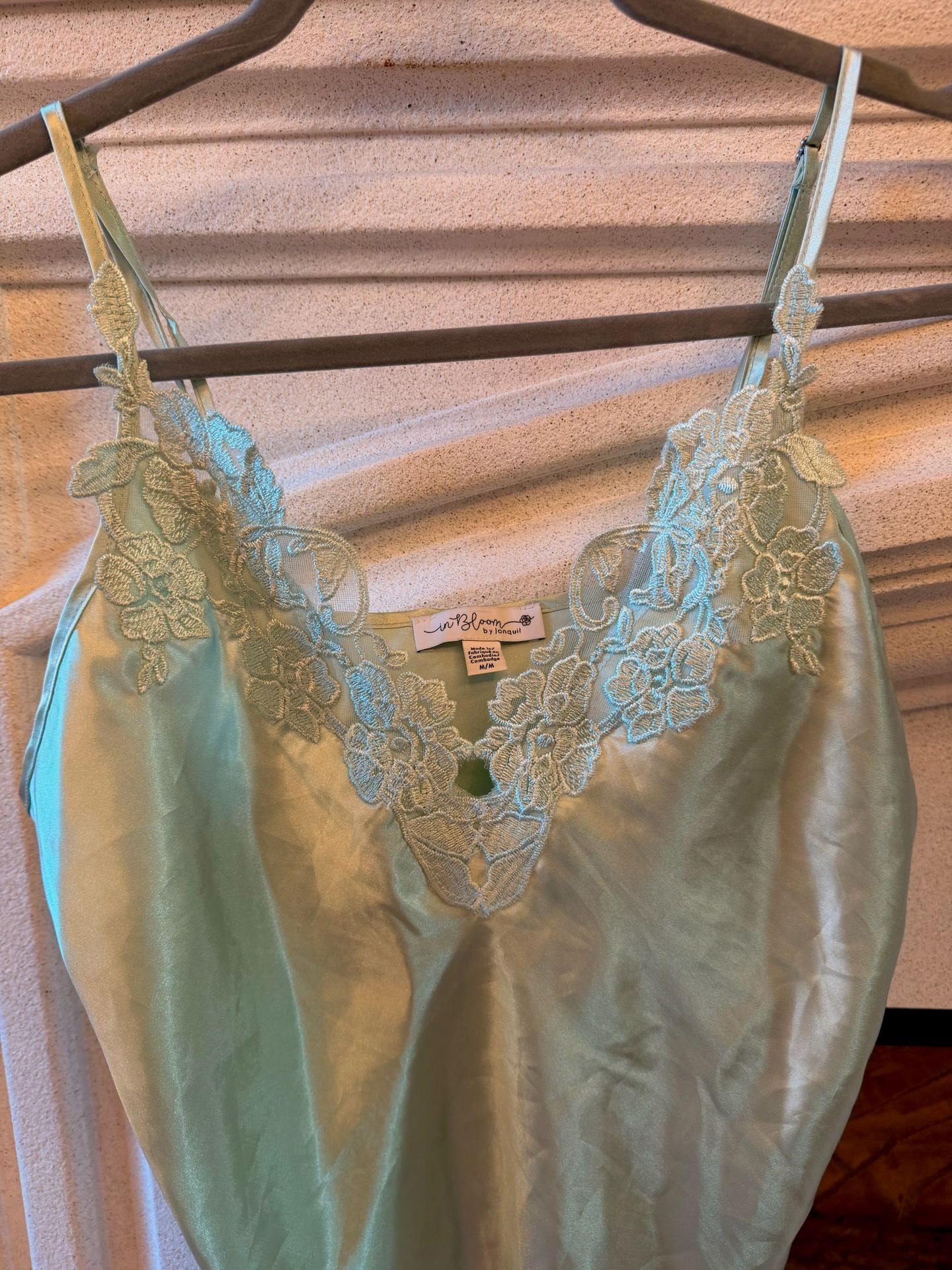 In Bloom by Jonquil Camisole Size M Green Lace Satin 3