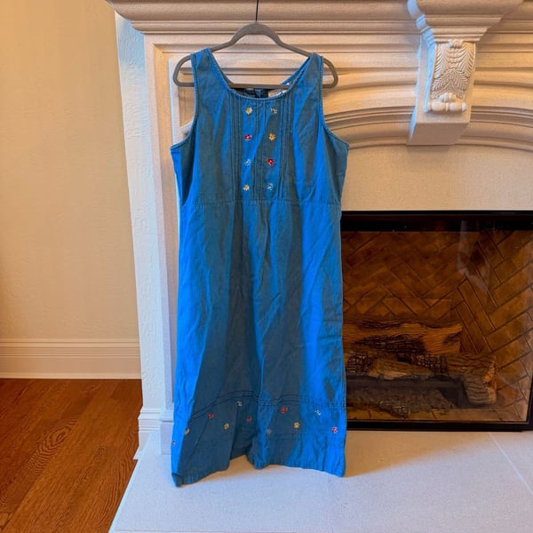 CLC Cricket Lane Collection Dress Size XL Blue Denim Floral Embroidered