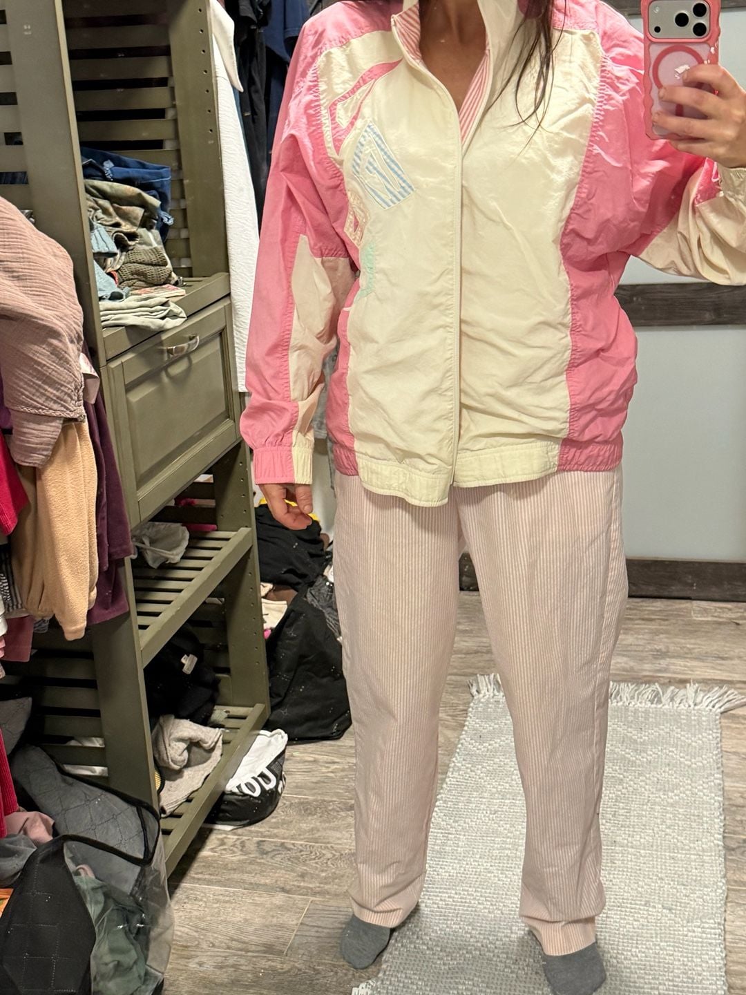 Vintage 3 piece jogging suite set pink sport jacket Nylon zip up Halloween 1