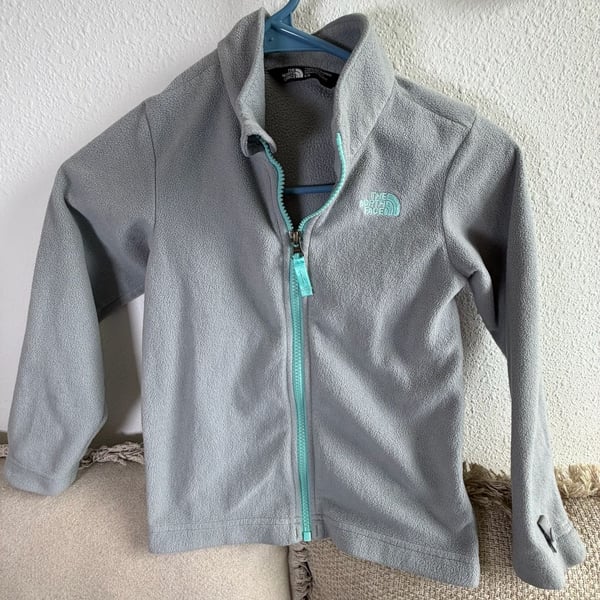 The North Face Fleece Jacket Size 6/6 Gray Full Zip