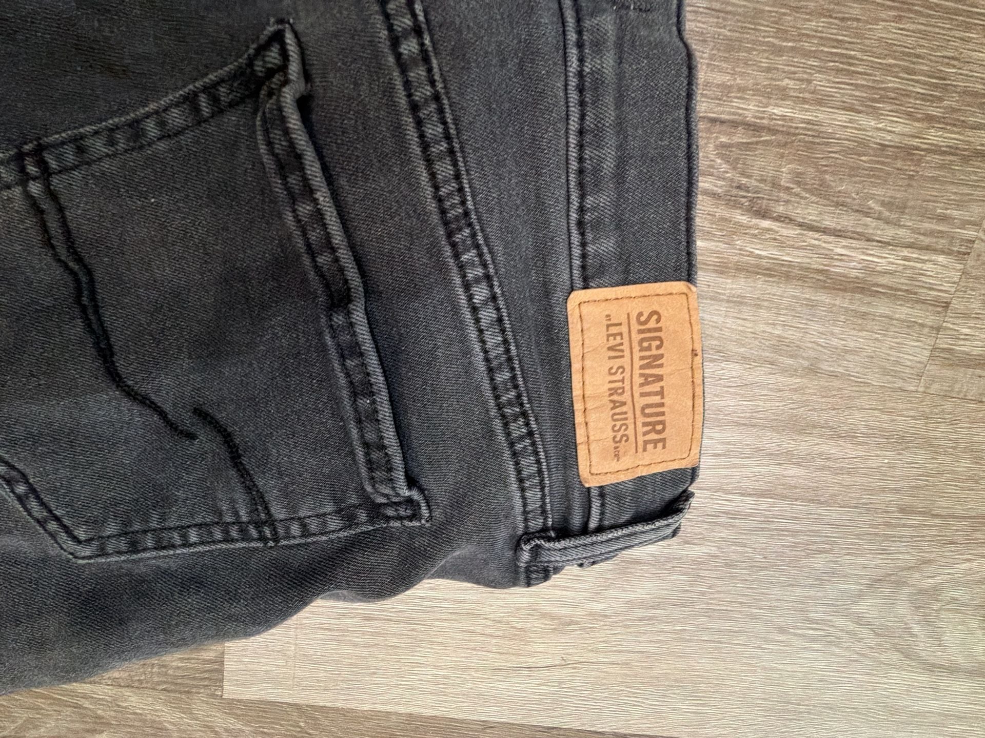 Signature by Levi Strauss & Co. Heritage High-Rise Kick Boot Jeans Black 9