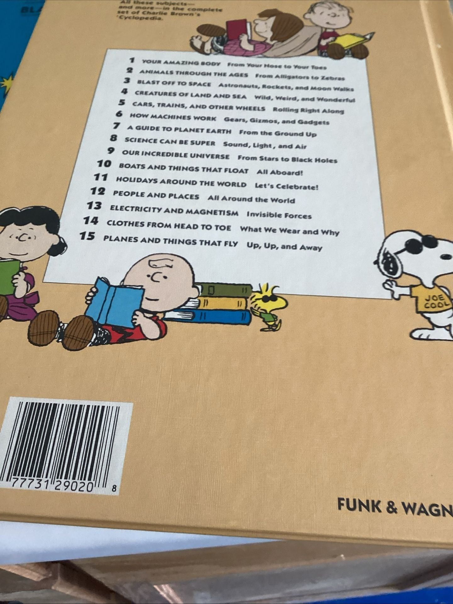 Charlie Brown's Cyclopedia: Volume 2: Animals Through the Ages, Schulz 1990 Hard 9780837400396 1