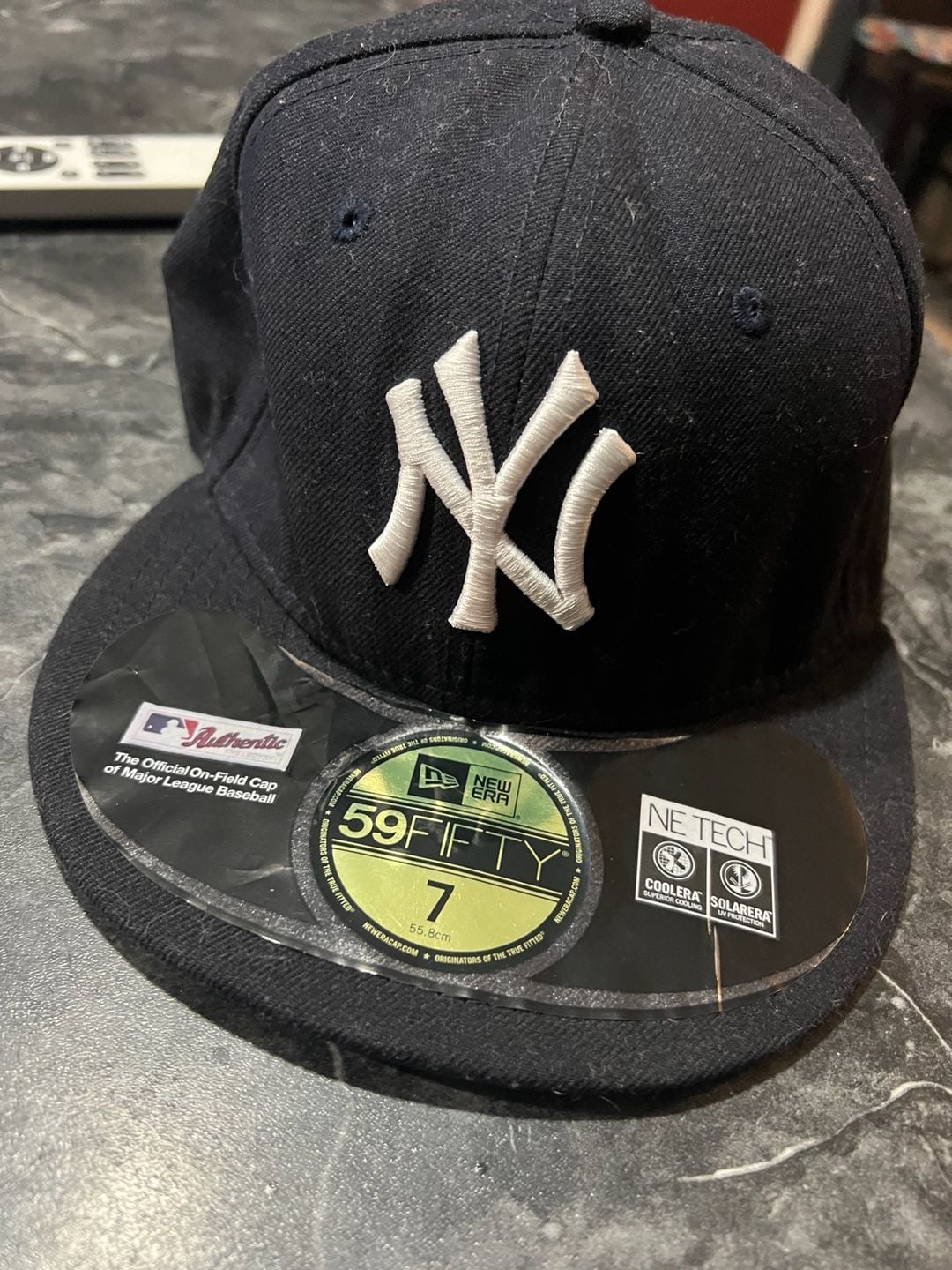 New Era New York Yankees 59FIFTY Fitted Hat Size 7 Blue 1