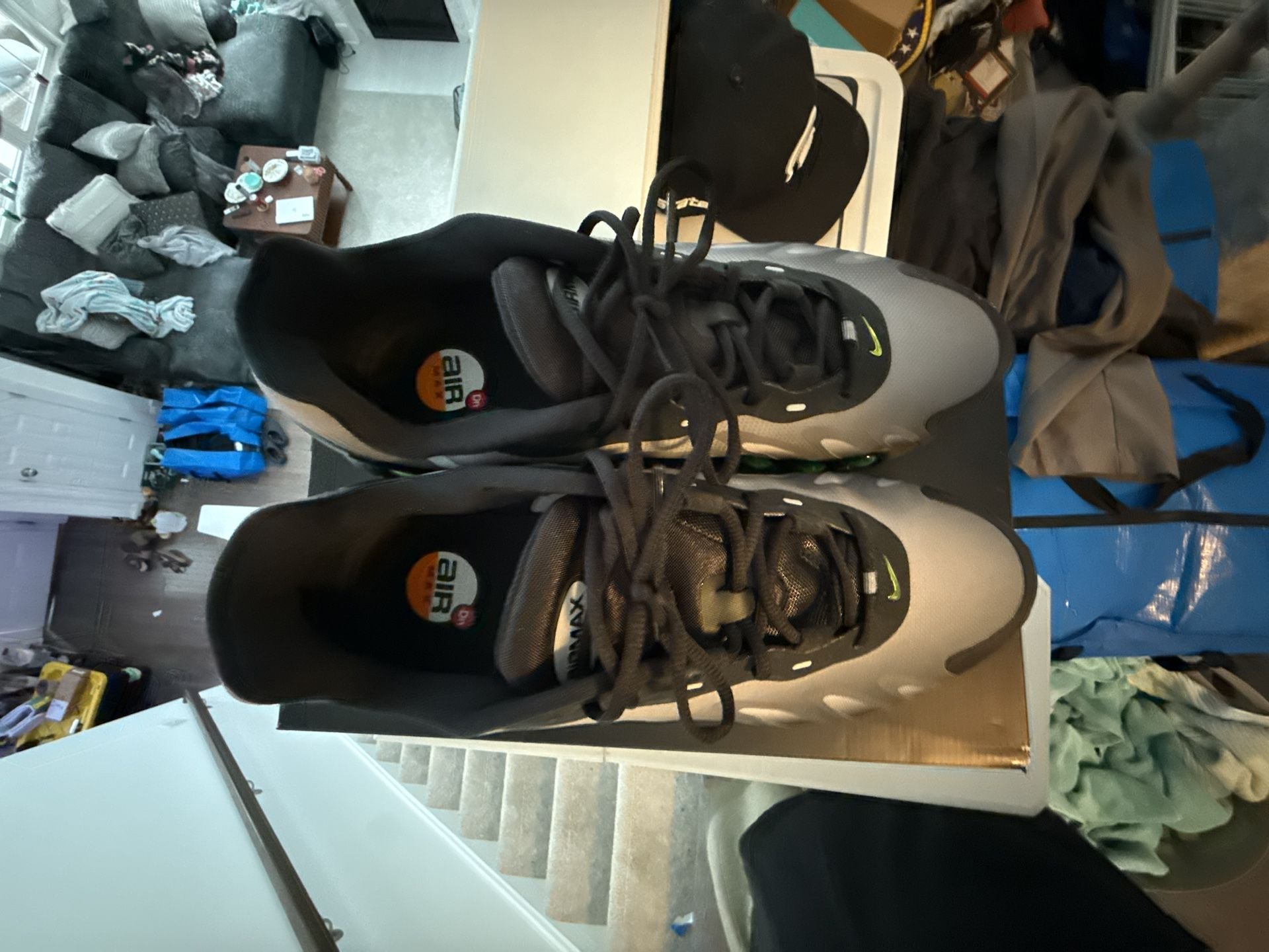 Nike Air Max Dn8 Size 12 Black Volt Light Smoke Grey Sneakers 3
