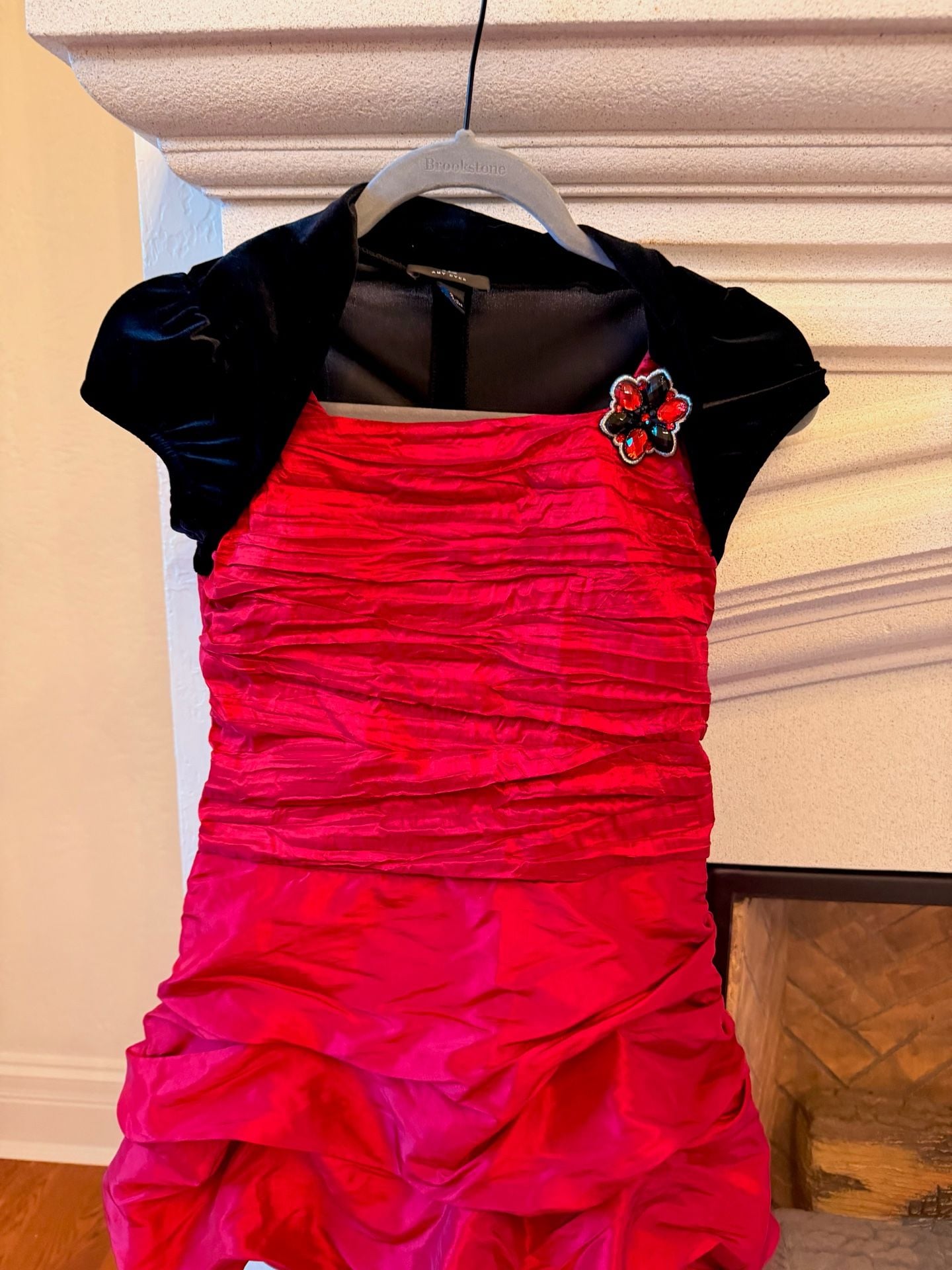 Amy Byer Dress Size 12 Red Taffeta Ruched Bubble Formal Party 2