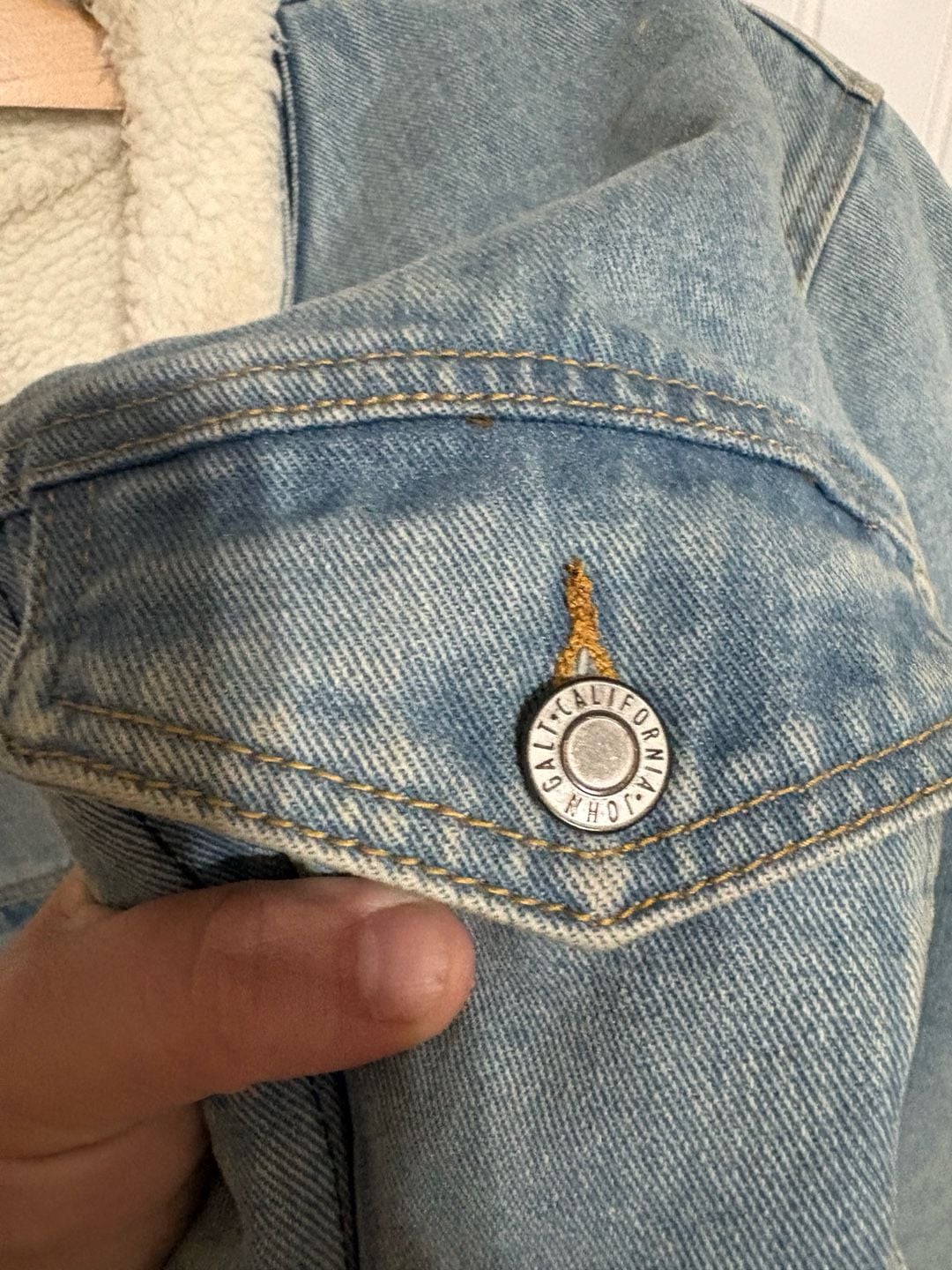Brandy Melville John Galt Sherpa Denim Jacket 4