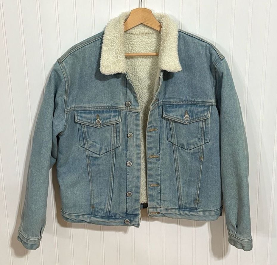 Brandy Melville John Galt Sherpa Denim Jacket 2
