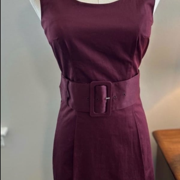 H&M Sleeveless Belted Dress Size 4 Burgundy