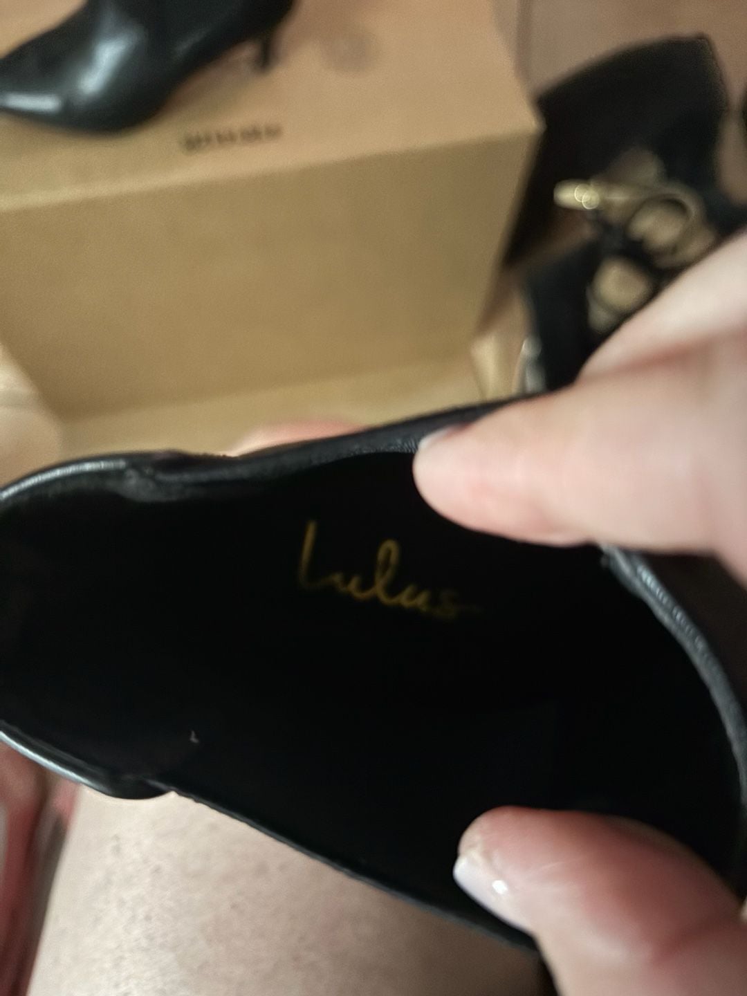 Lulus Chase Pointed-Toe Ankle Booties Size 6.5 Black Kitten Heel 8