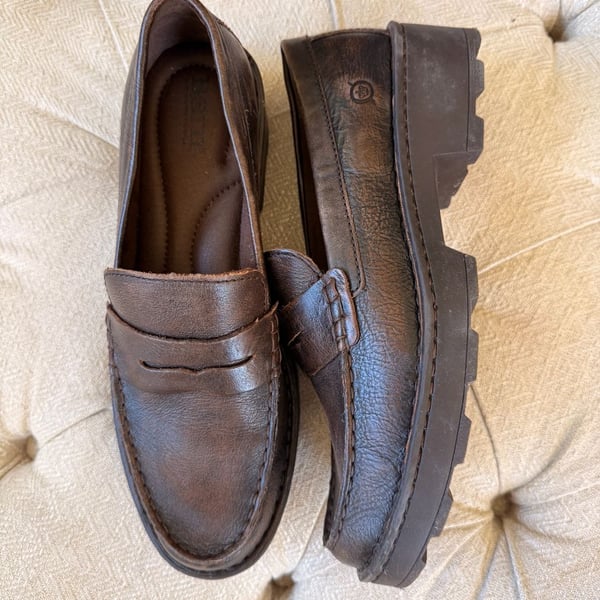 Born women’s Carrera Penny Loafer platform heel Brown Leather