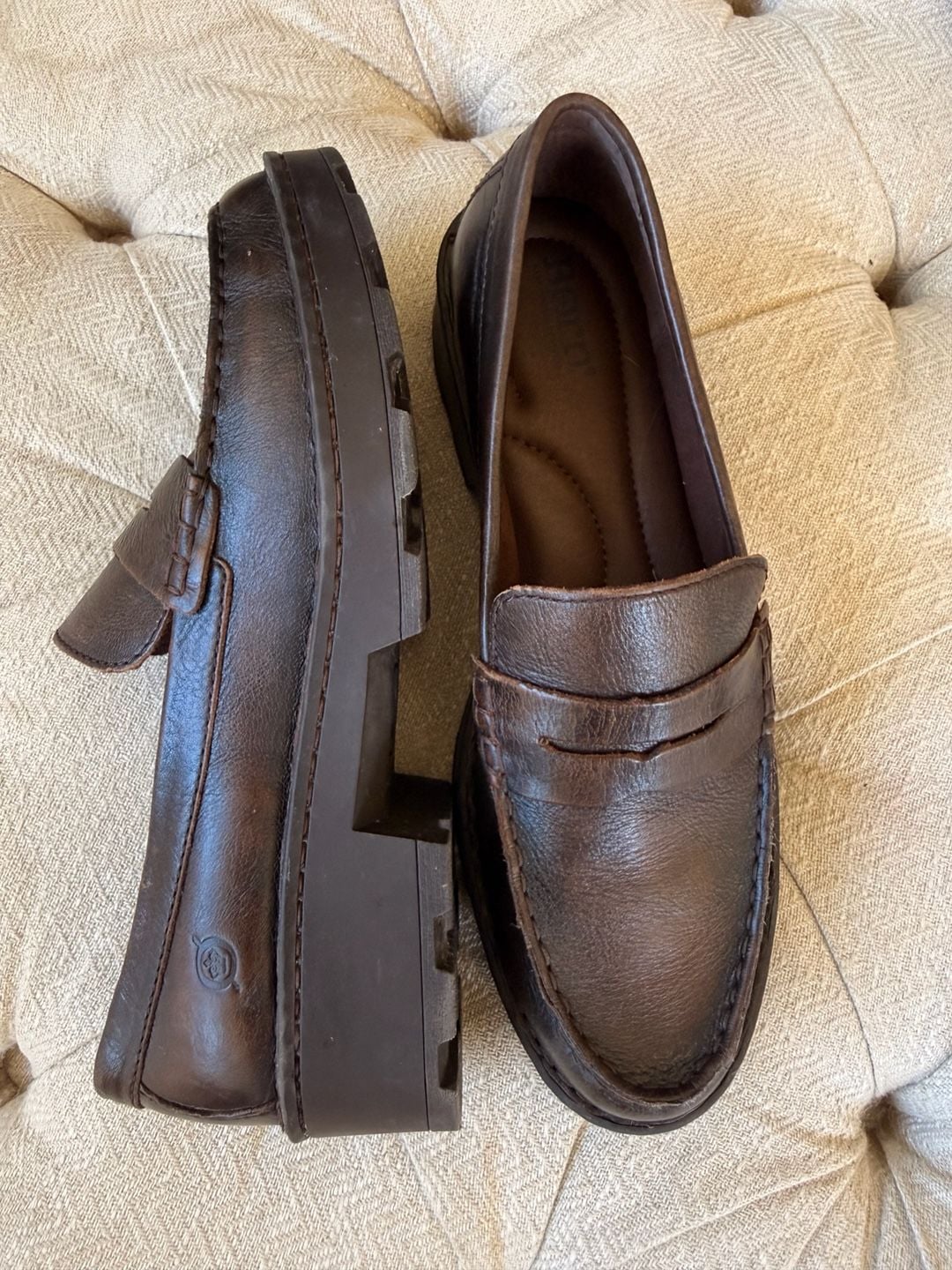 Born women’s Carrera Penny Loafer platform heel Brown Leather 8