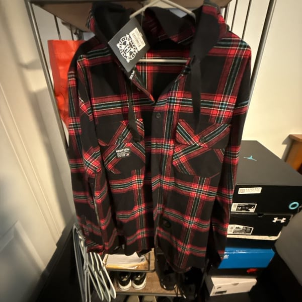 Howitzer Tactics L/S Flannel Size 2X Red Black Hooded Plaid Shirt
