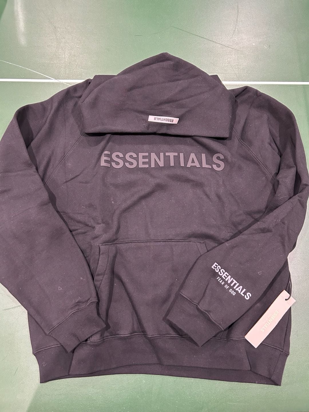 Fear of God Essentials Pullover Hoodie Black New With Tags, pockets 3