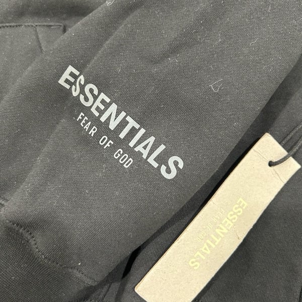 Fear of God Essentials Pullover Hoodie Black New With Tags, pockets