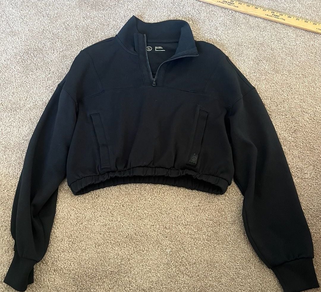 Gilly Hicks Cooldown Half-Zip Sweatshirt Size S Black Cropped Pullover 2