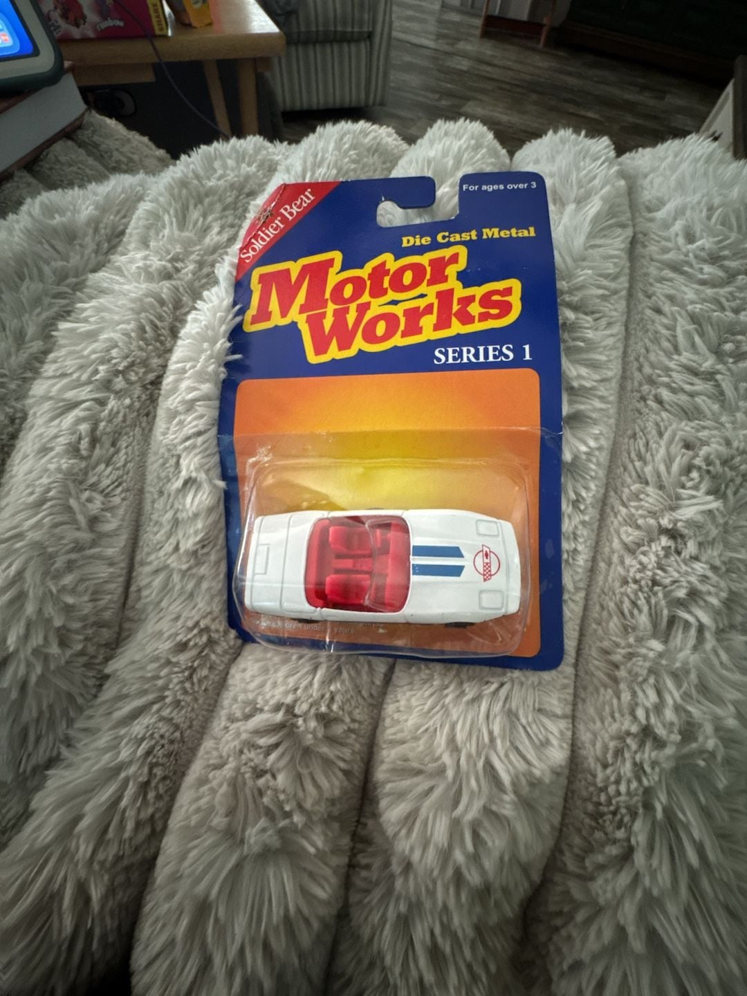 Maisto Soldier Bear Motor Works Series 1 Chevrolet Corvette 1