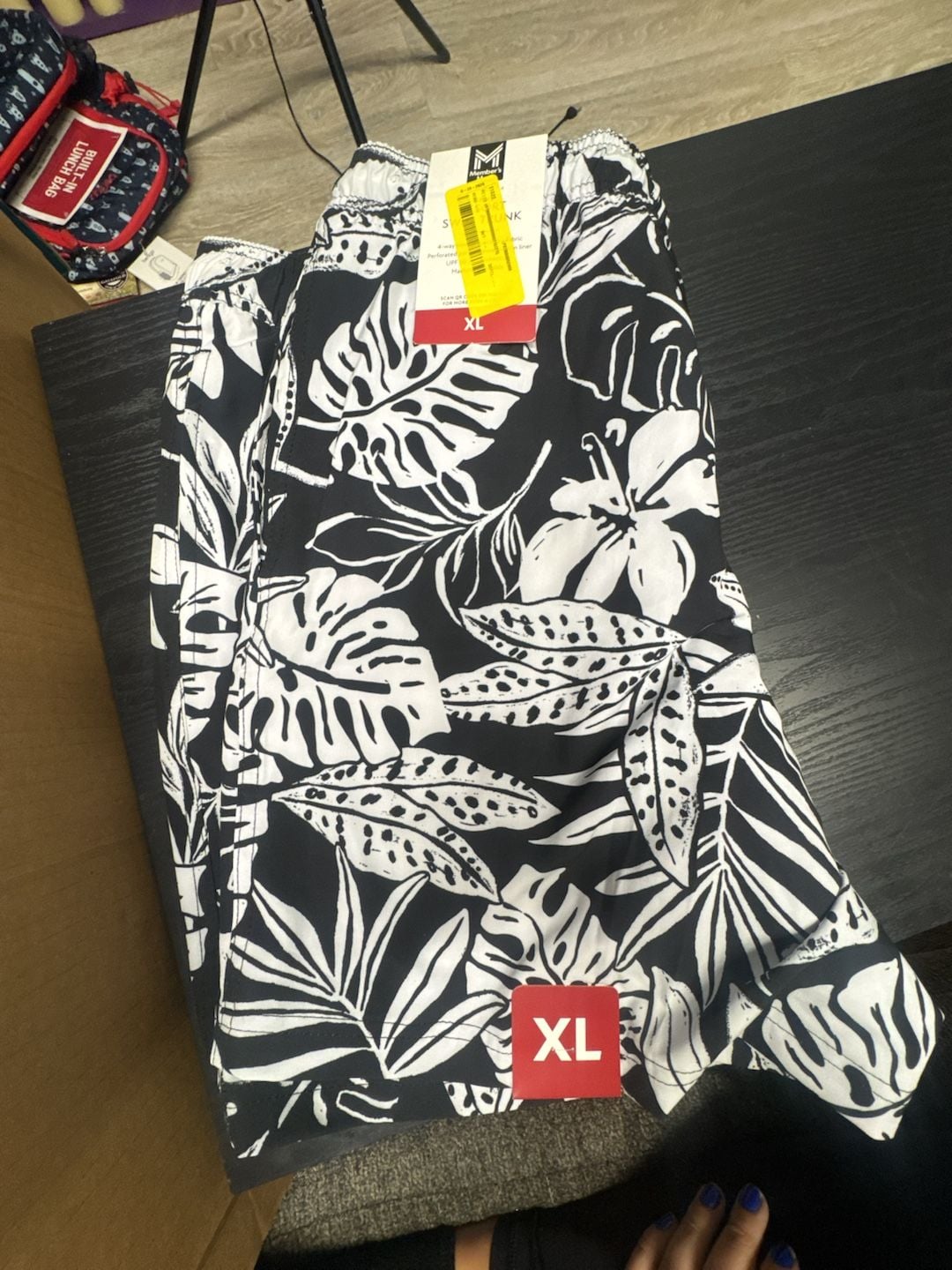 Member's Mark Swim Trunk Size XL Black White Tropical Leaf Print 4