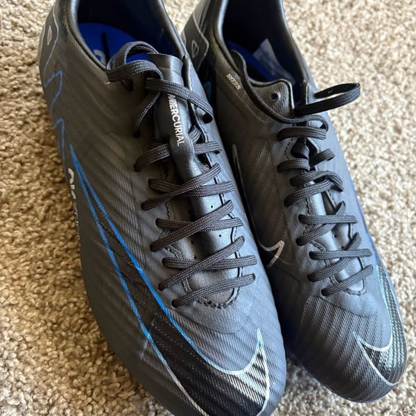 Nike Zoom Mercurial Vapor 15 Academy Size 7