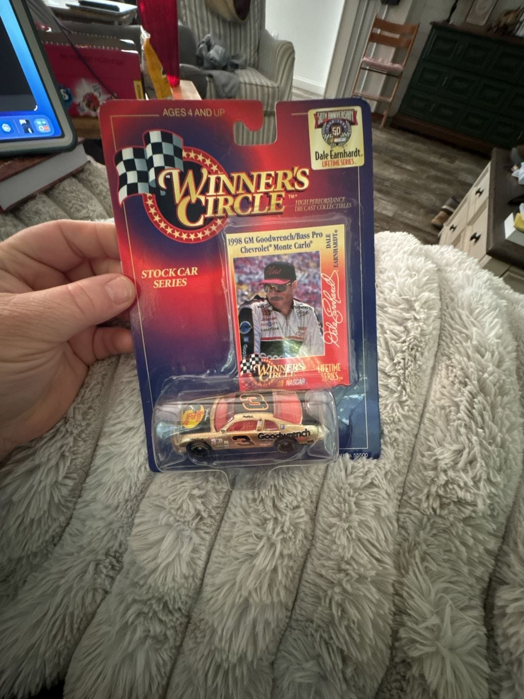 Winners Circle Dale Earnhardt 1998 Chevrolet Monte Carlo 1