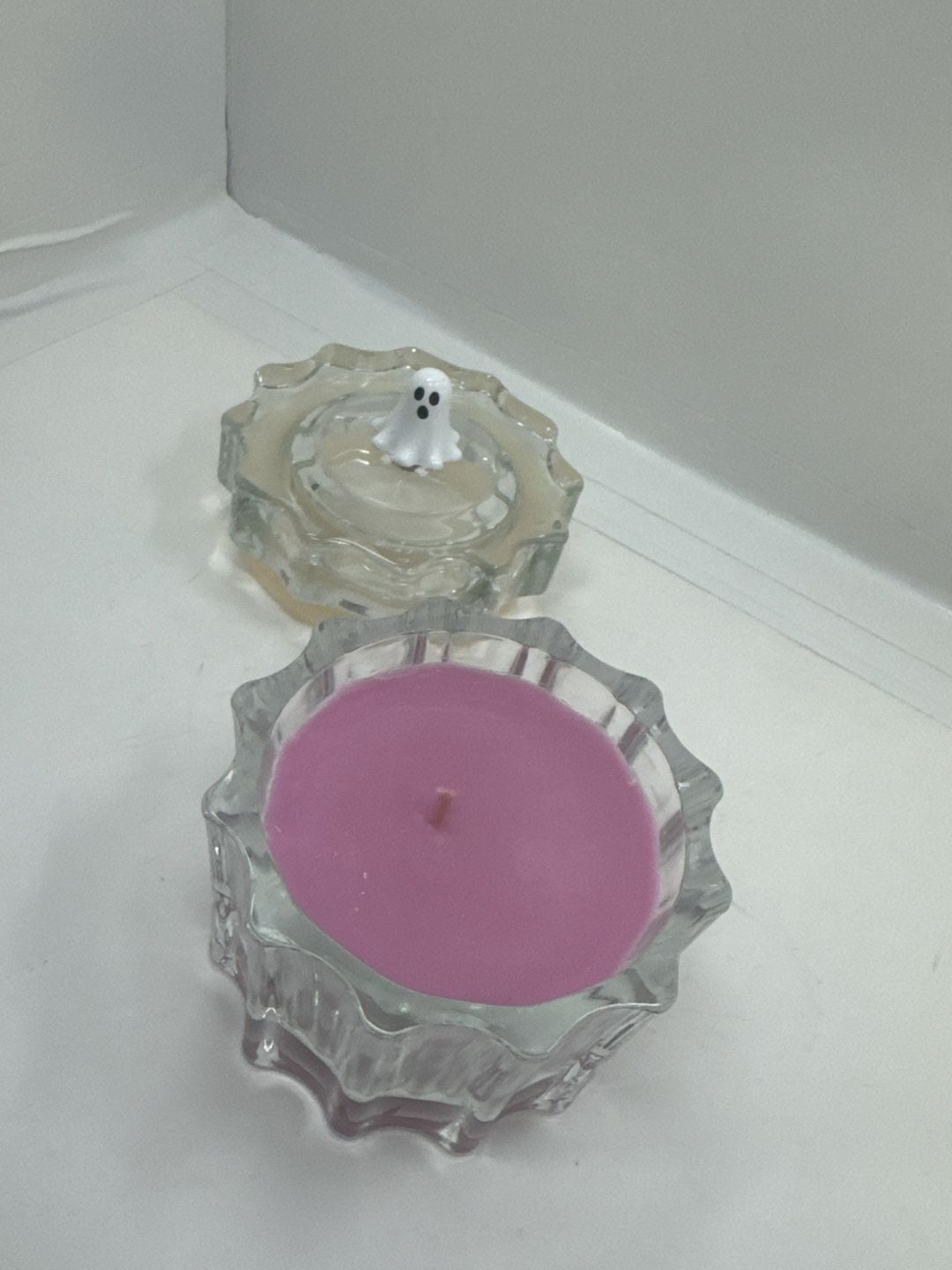 Enchanté Pink Magic Melon Scented Candle Glass Jar With Ghost Lid 5