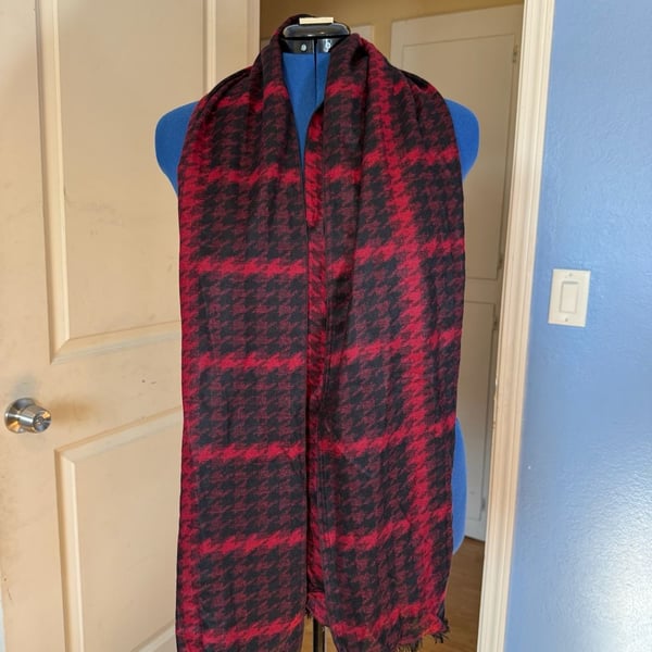 100% Silk Houndstooth Scarf 72x18 Red Black Plaid Reversible