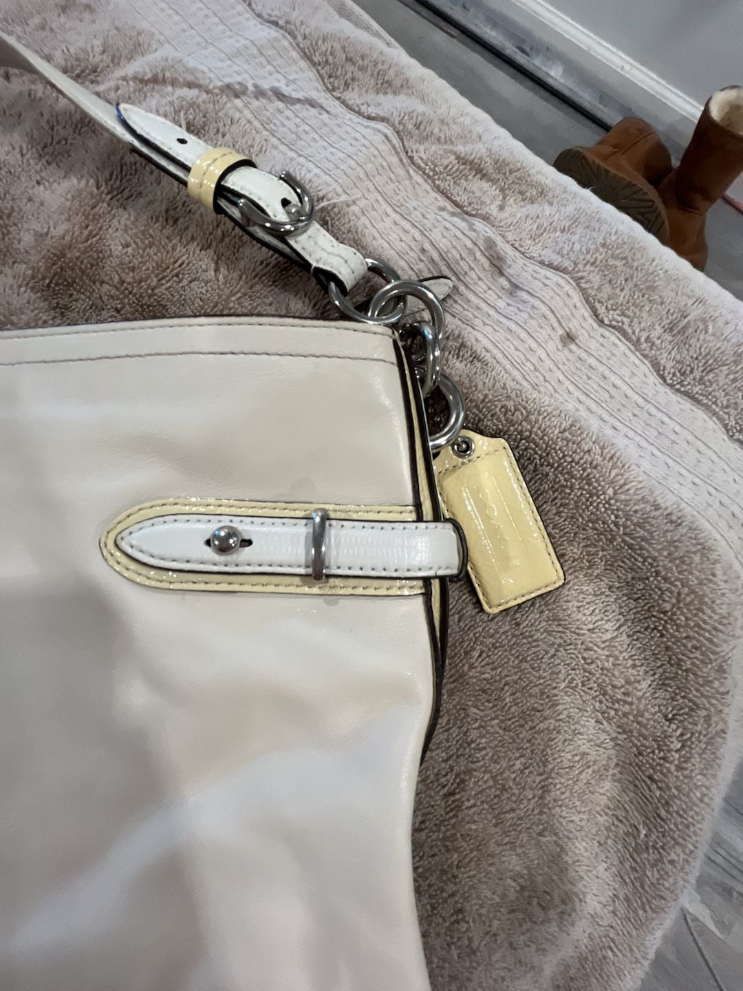 Coach Colette Cream Leather Shoulder Bag Hobo Handbag 4