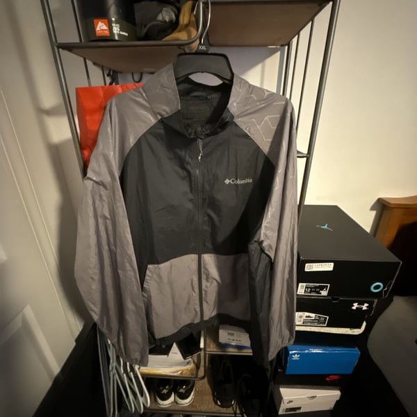 Columbia Windbreaker Jacket Size XL Gray Black Full Zip Hooded