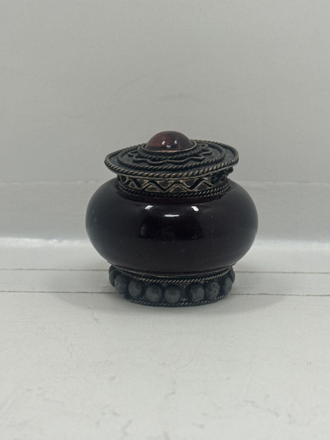 Vintage Glass & Metal Trinket Box Ornate Hinged Pill Snuff Jar 1