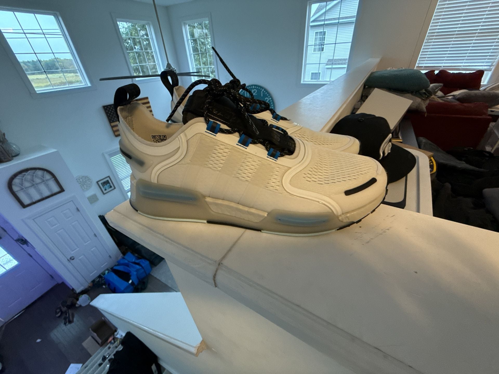 Adidas NMD_V3 Size 11.5 Crystal White Blue Rush Sneakers 2