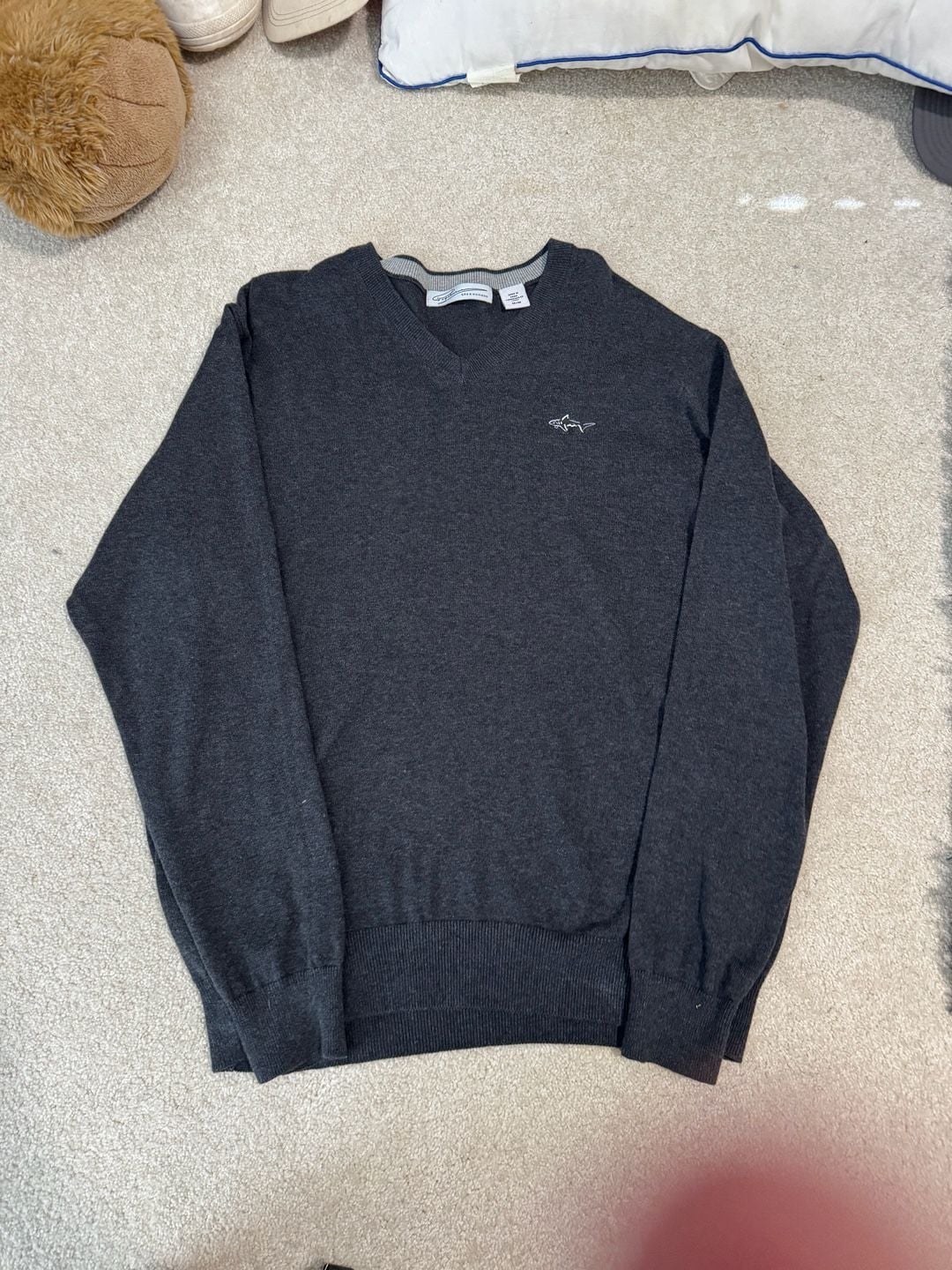 Greg Norman V-Neck Sweater Size M Dark Gray Shark Logo Golf Pullover 2