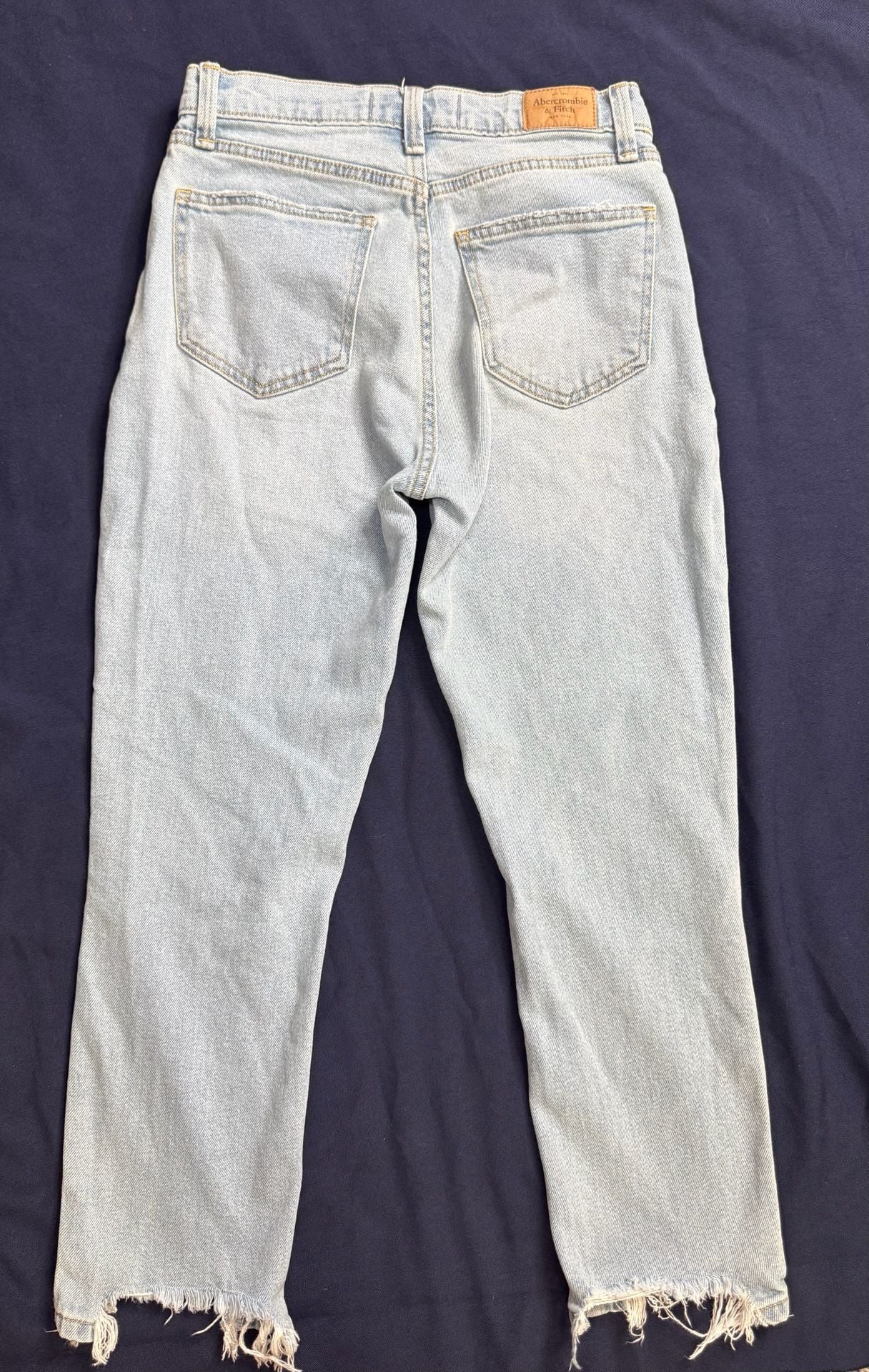 Abercrombie & Fitch A&F Mom Jeans 25 0S Light Wash Distressed Raw Hem 6